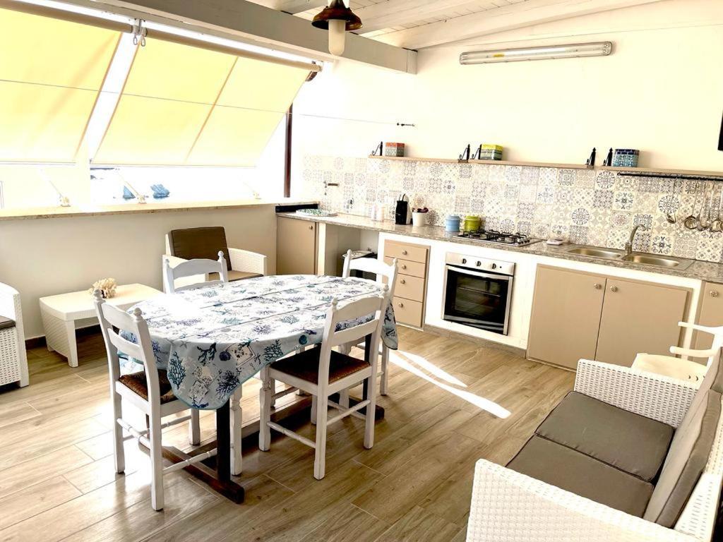 Casa Praia Terrasini Kültér fotó